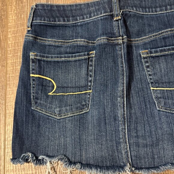 American Eagle Denim Skirt – Size 4 - Picture 6 of 13